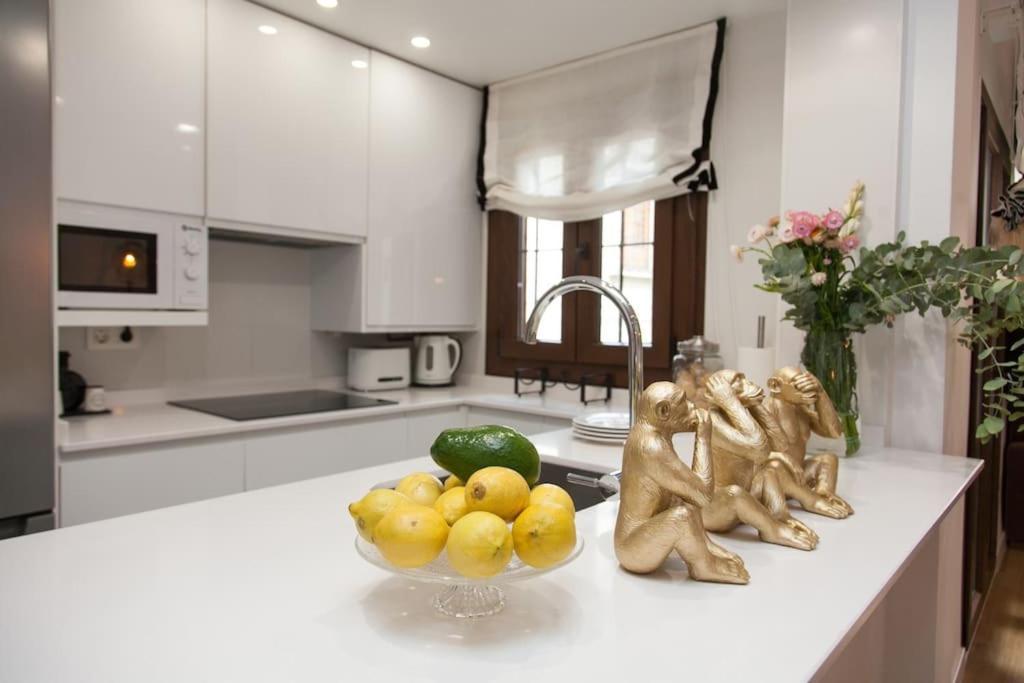 Modern & Nice Apartment. Old Town. Private Parking Sevilla Exterior foto